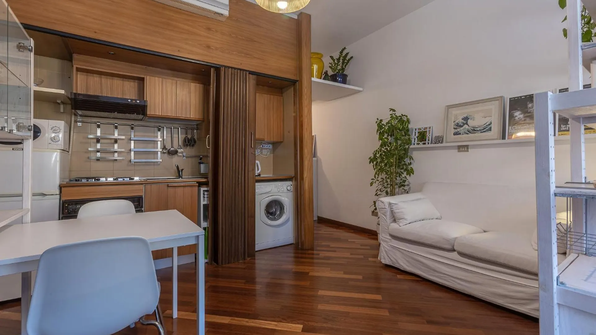Bright Studio Apartment - Your Nest In Boloňa