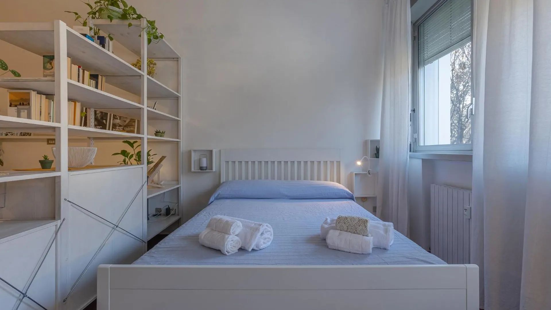 Bright Studio Apartment - Your Nest In Boloňa