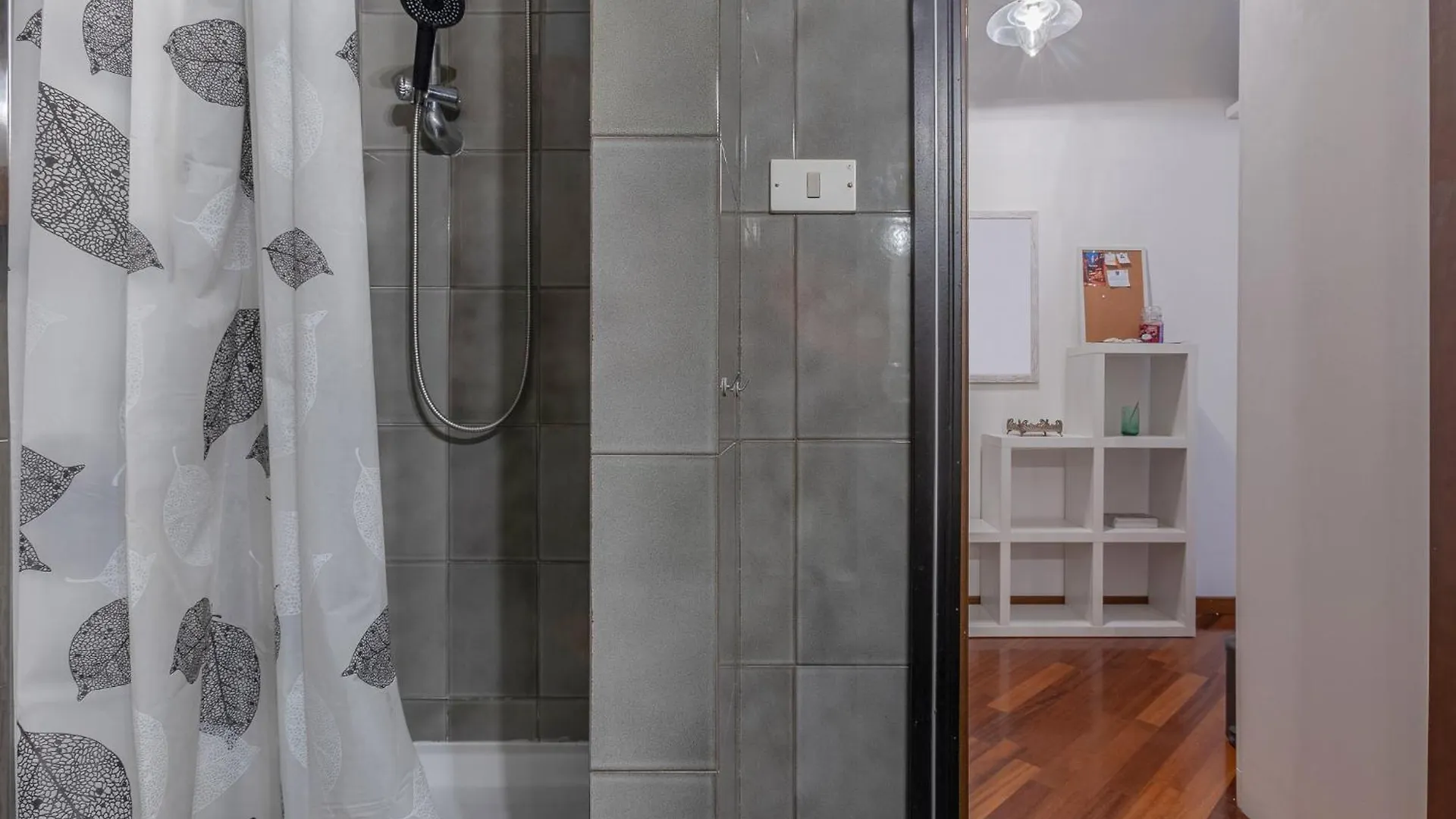 Bright Studio Apartment - Your Nest In Boloňa