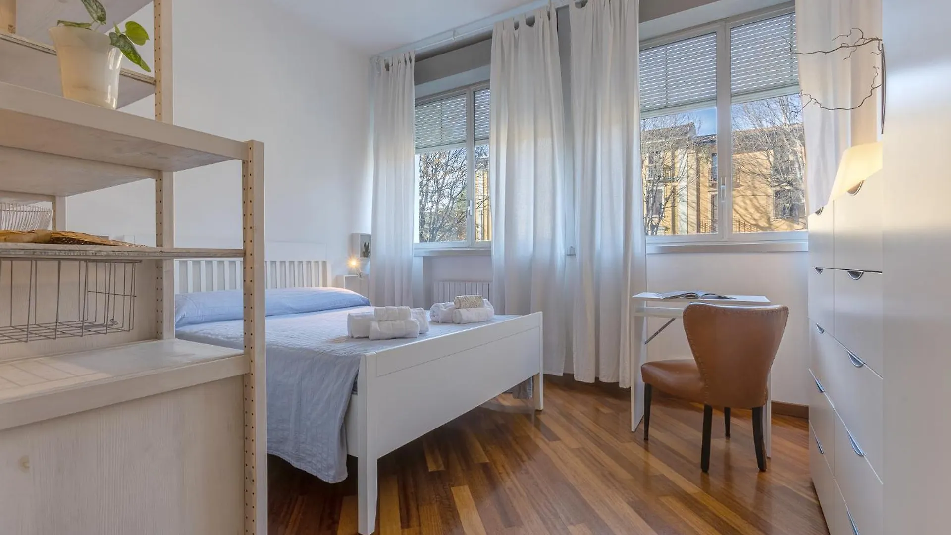 Bright Studio Apartment - Your Nest In Boloňa