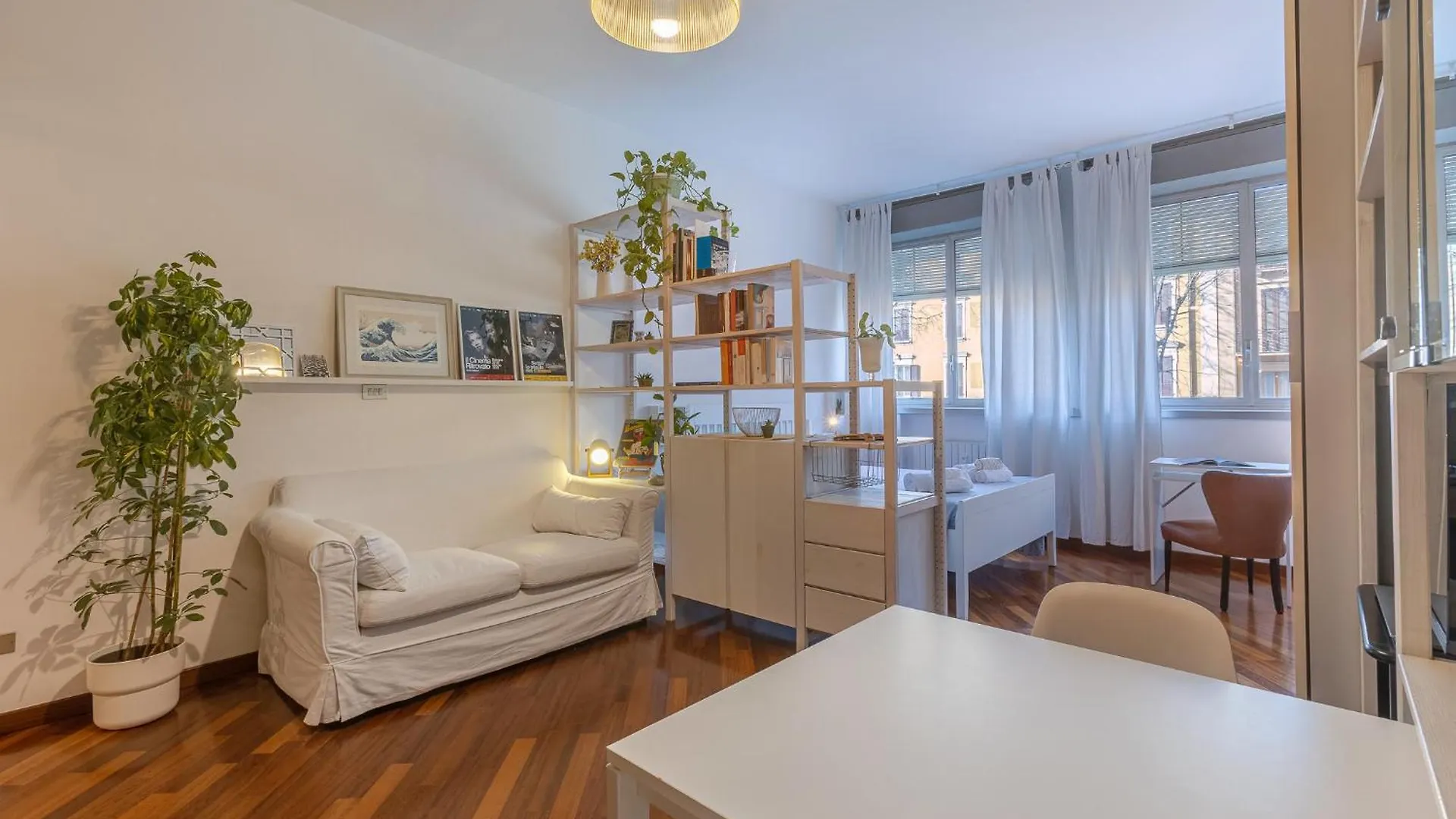 Bright Studio Apartment - Your Nest In Boloňa Itálie
